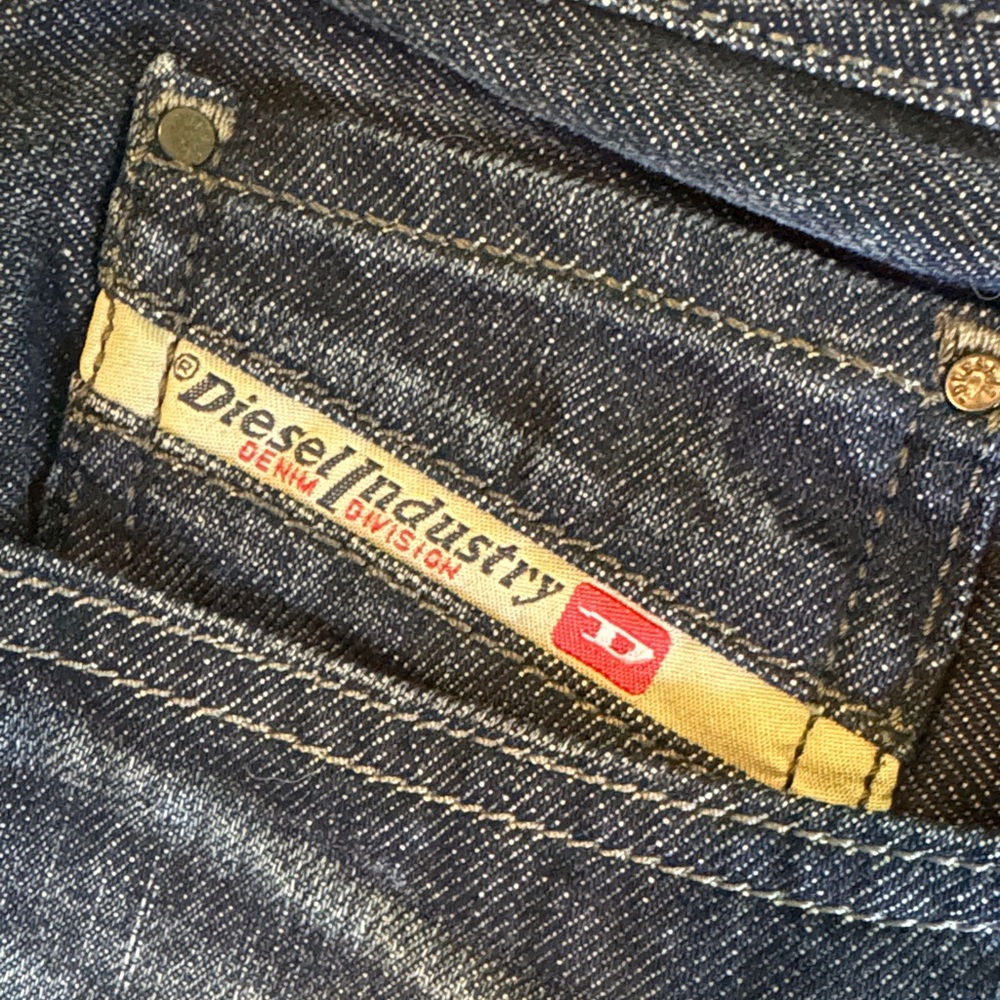 Diesel Men's Deep Indigo Bootcut Jeans - Picture 3 of 5